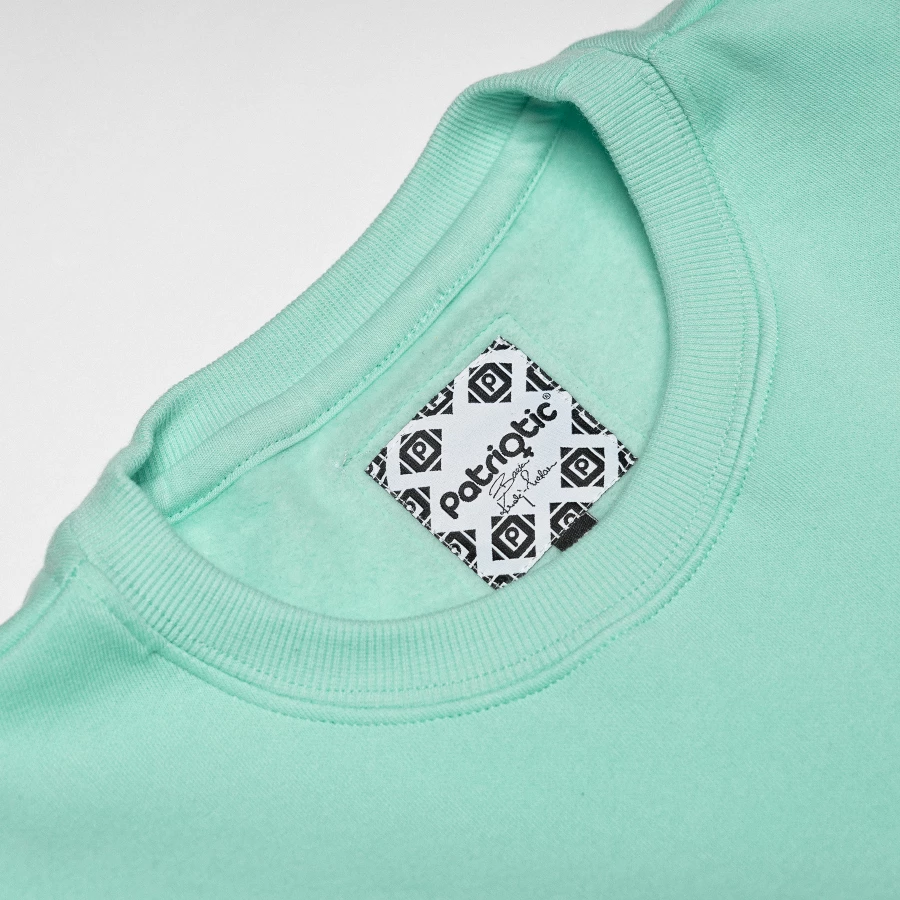 Minty Cuteness Bluza Klasyczna Oversize Damska