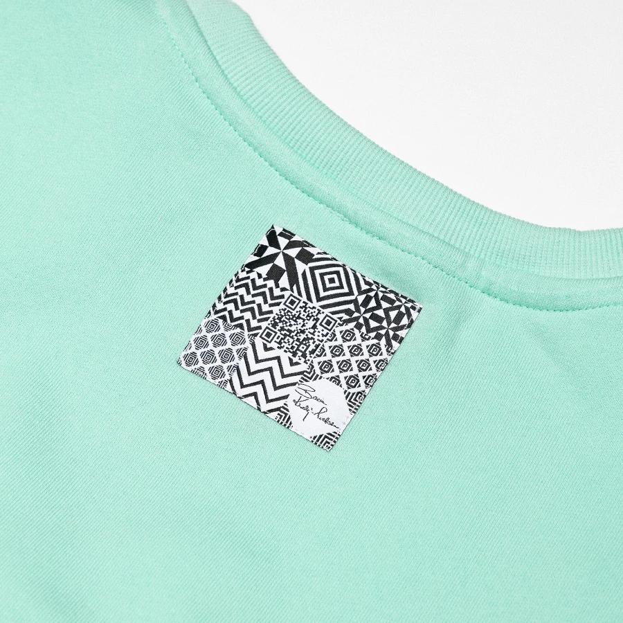 Minty Cuteness Bluza Klasyczna Oversize Damska